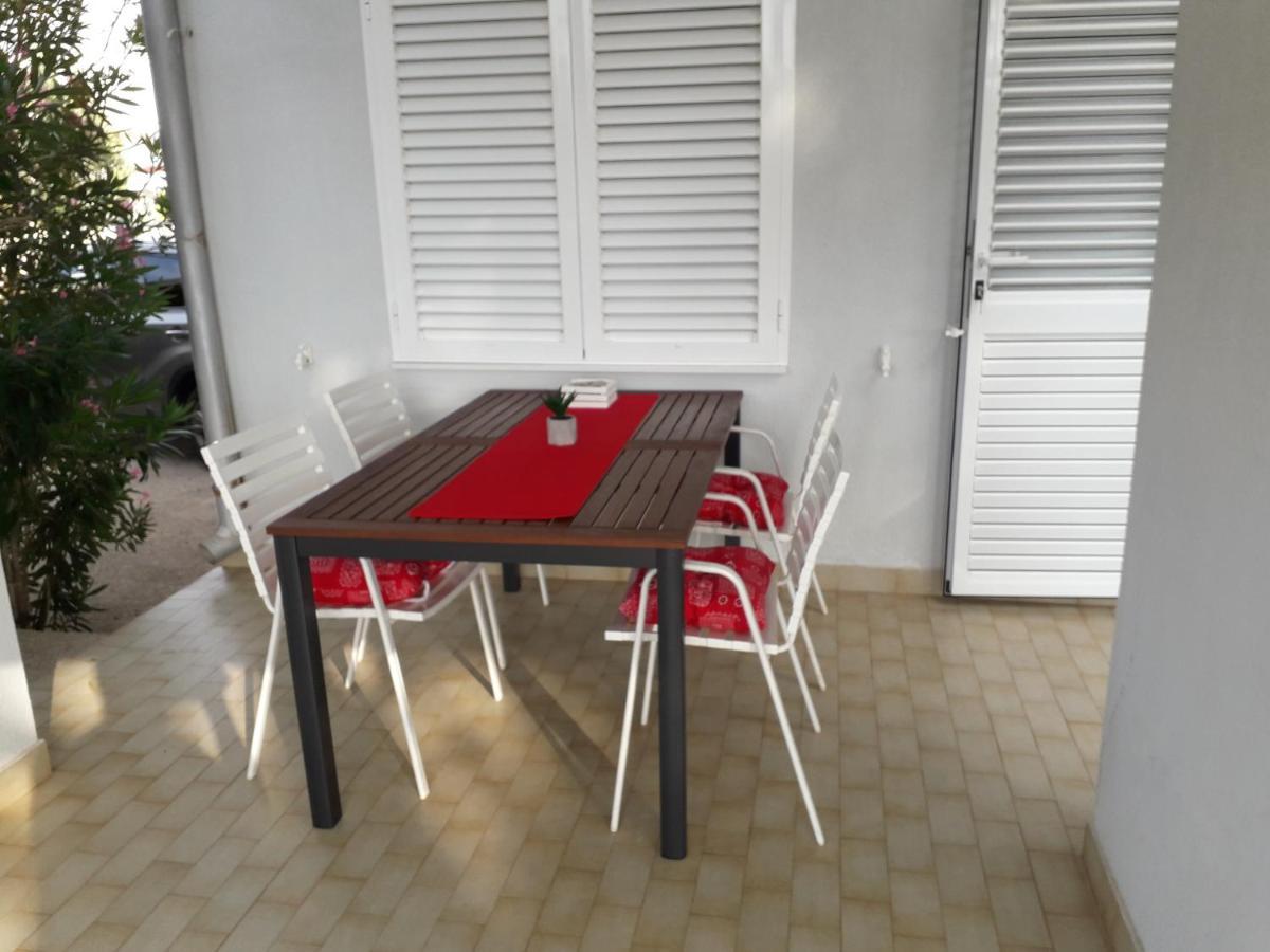 Holiday Home Novalja Extérieur photo